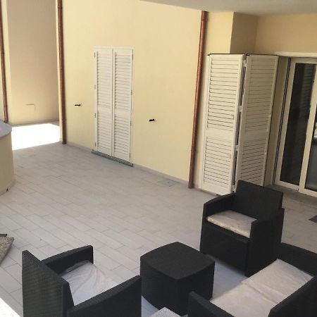 Appartement Isuledda à Isola Rossa Extérieur photo